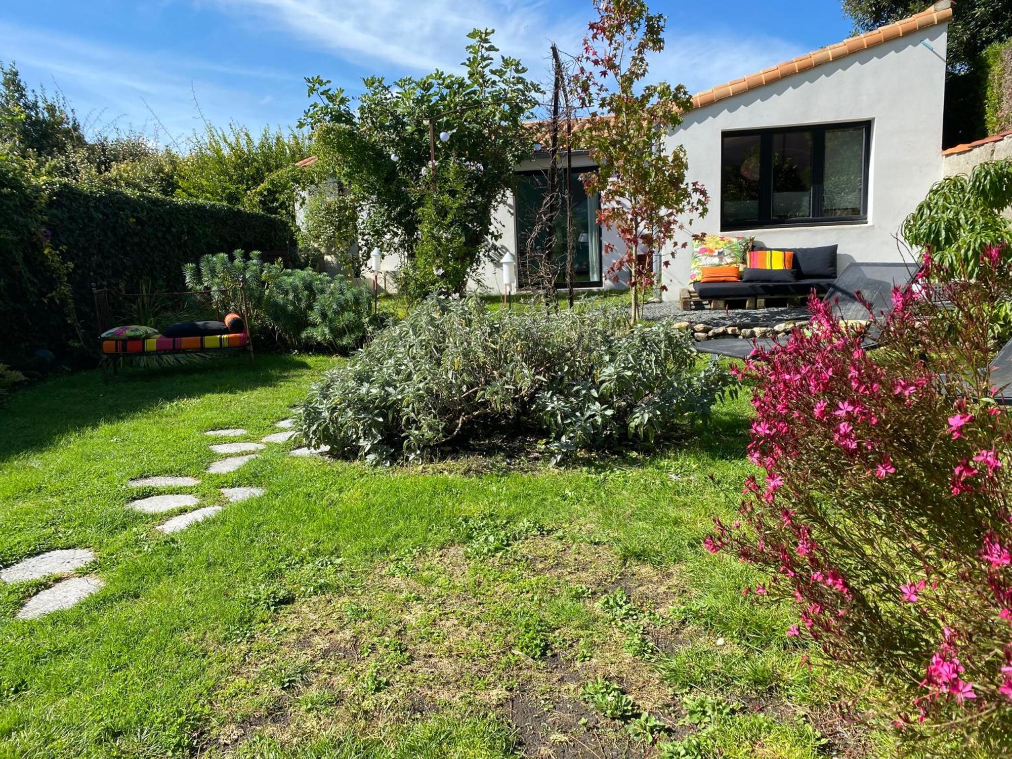 Le 5 Bis Bed & Breakfast Mornac-sur-Seudre Exterior photo