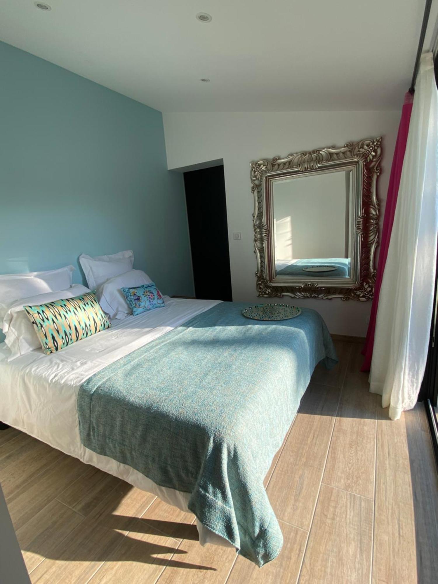Le 5 Bis Bed & Breakfast Mornac-sur-Seudre Exterior photo